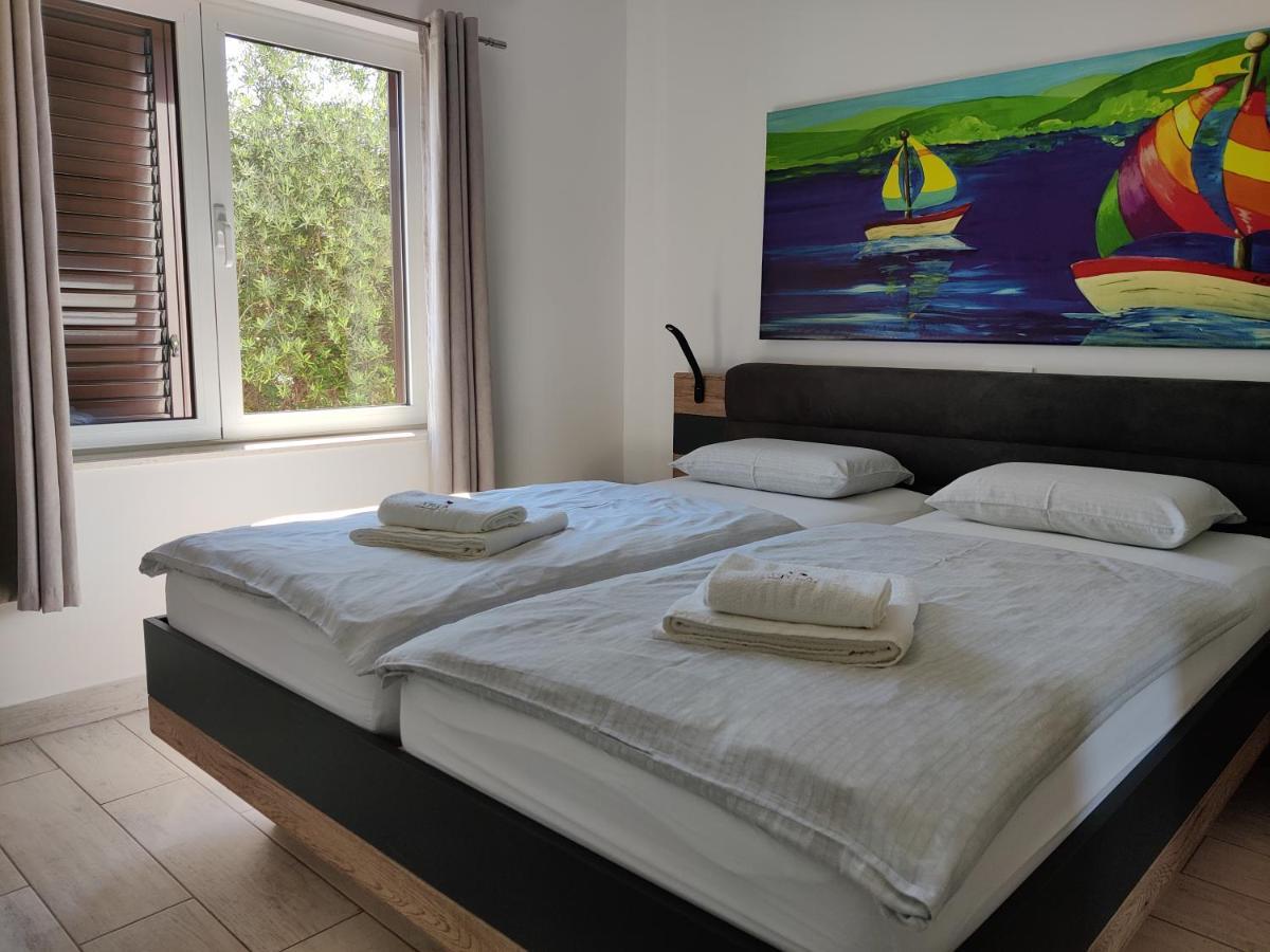 Apartments Villa A - Heating Pool Trogir Luaran gambar