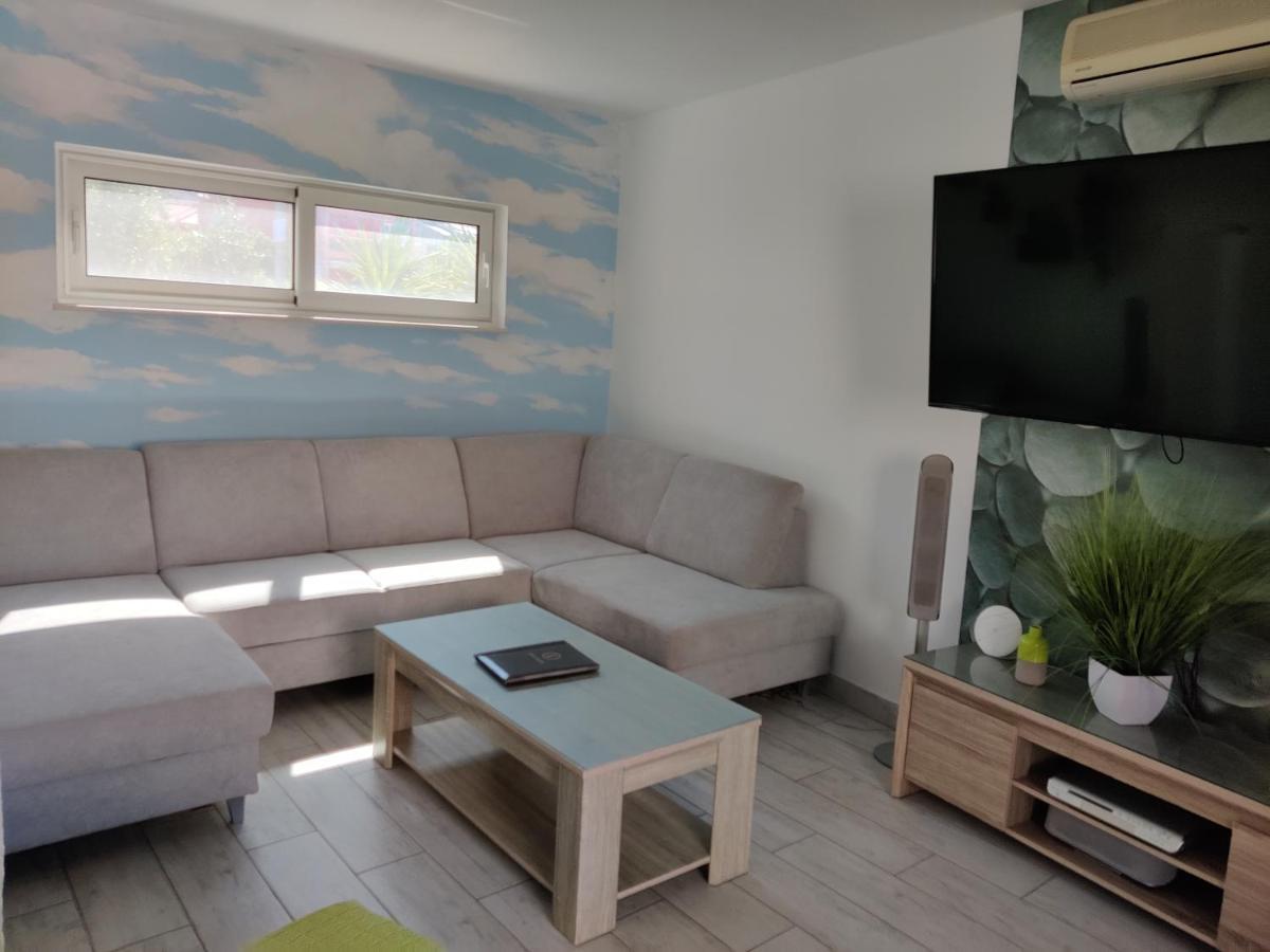 Apartments Villa A - Heating Pool Trogir Luaran gambar